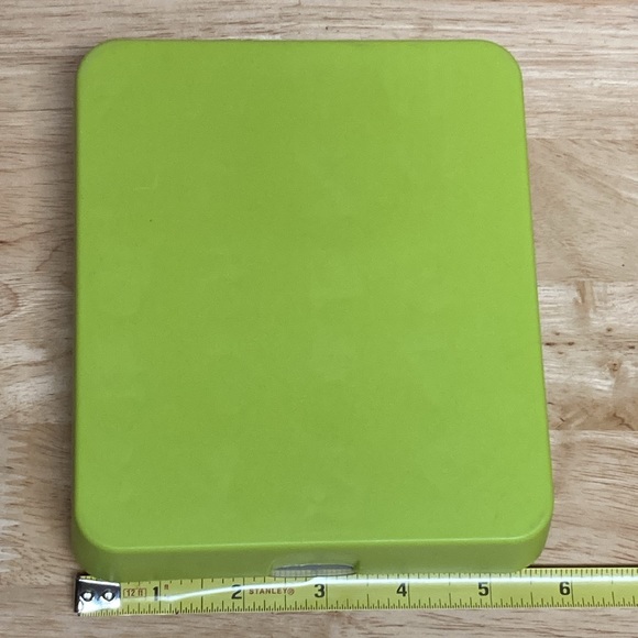 Wilton Fondant Alphabet and Number Cut-outs Set - Picture 7 of 10